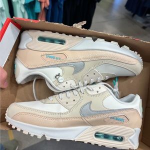 Nike Air Max 90 Phantom “Mama” Shoes